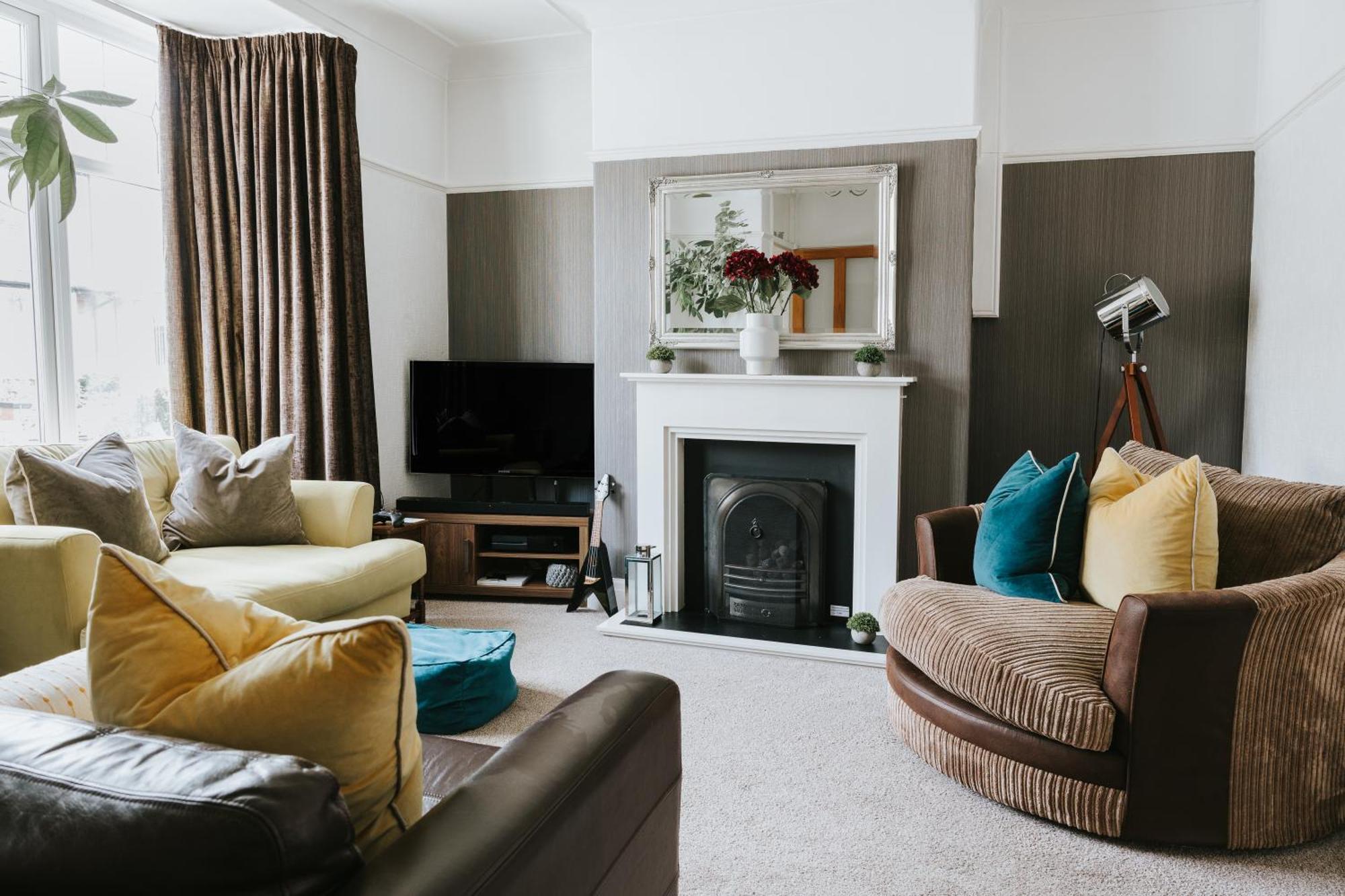 Female Guests Cosy Room Preston City Centre Экстерьер фото